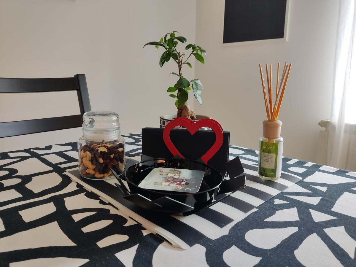 Petit Coco Appartement Zagreb Buitenkant foto